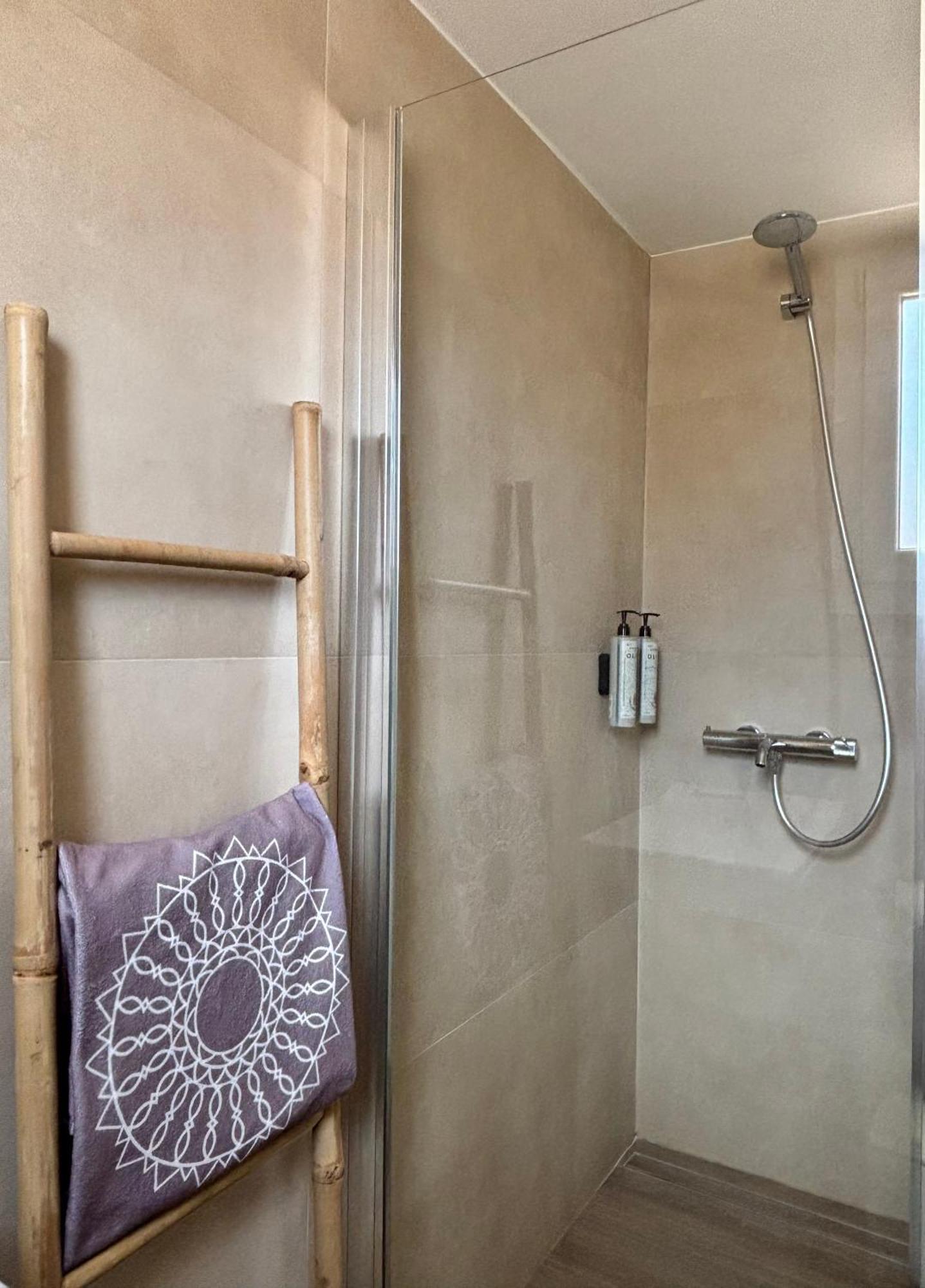 Cerro Fine Living Apartment Ermoupoli Ngoại thất bức ảnh